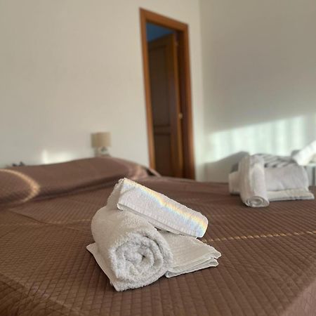 Locanda Peccati Di Gola Сассо-ди-Кастальда Экстерьер фото